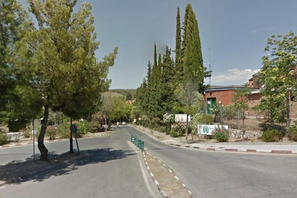 Appartement Estudio En Serrallo, Perfecto Alhambra Y Esqui à Grenade Extérieur photo